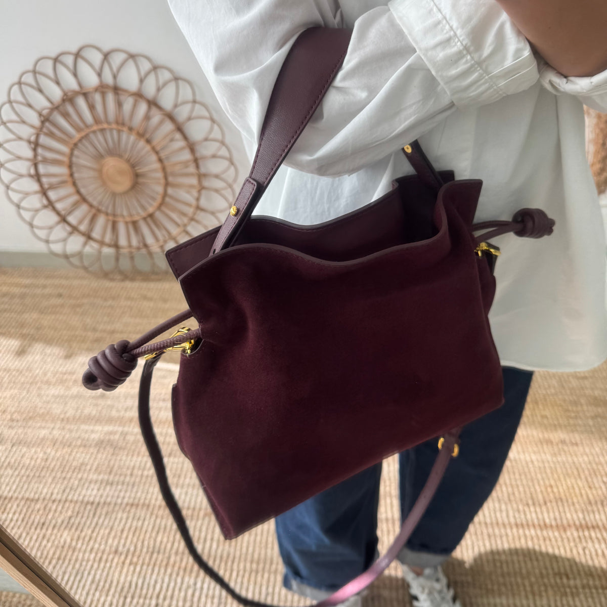 Bolso fruncido ante y piel granate