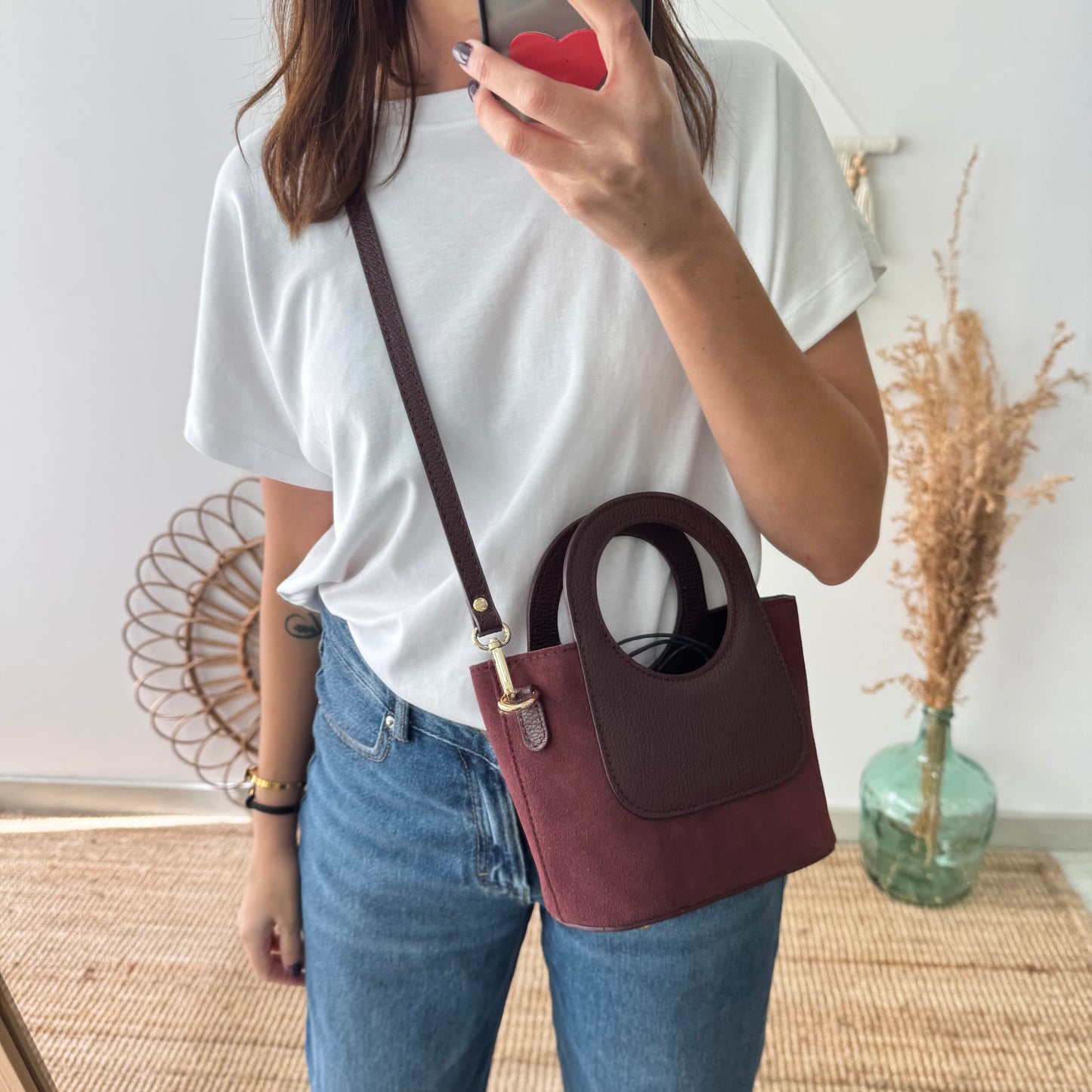 Mini Tote circular en piel y serraje granate