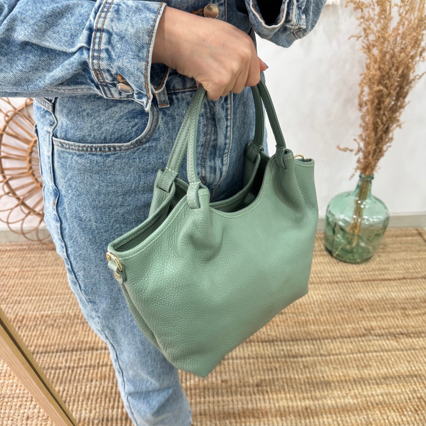 Bolso saca mediana mint piel