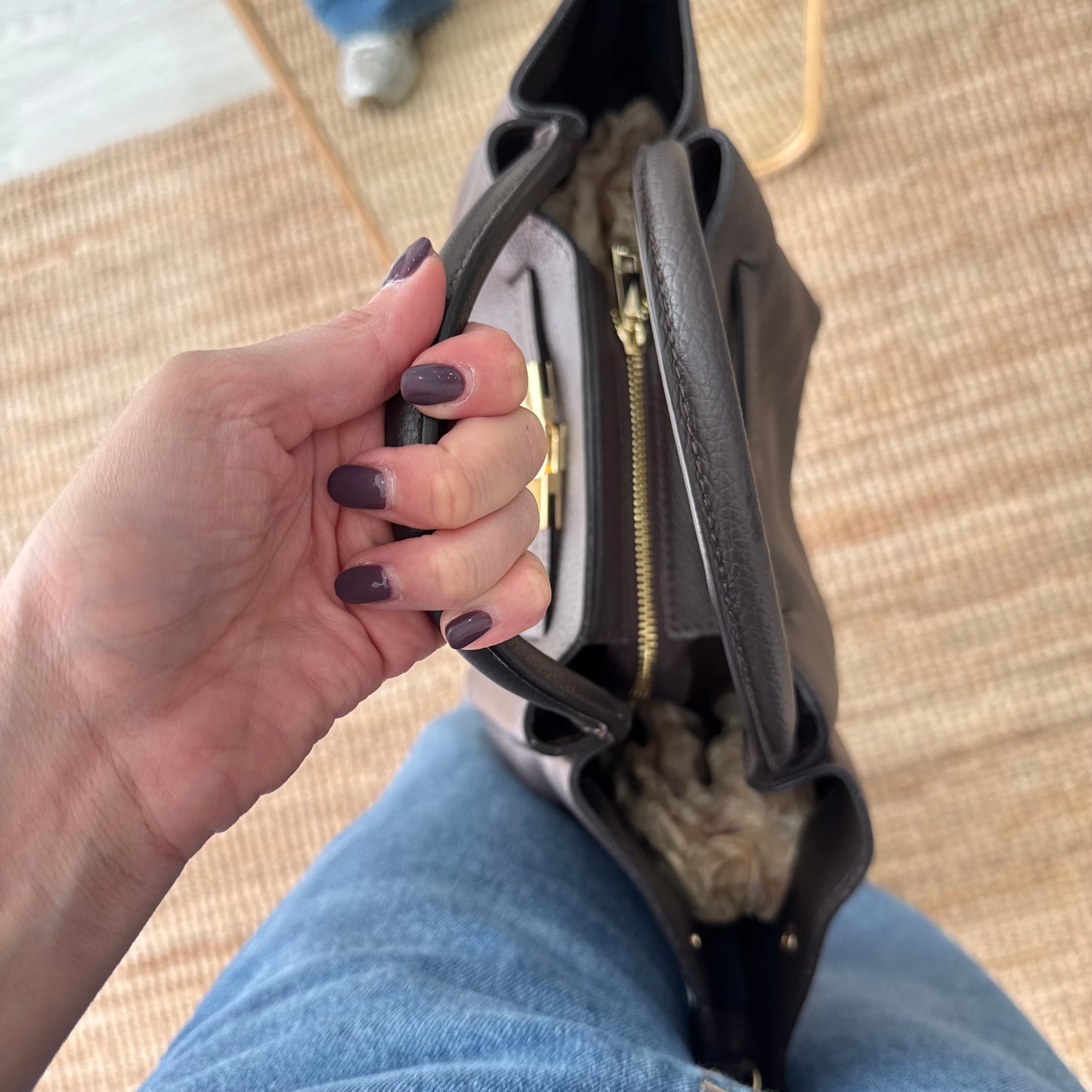 Bolso tote cierre piel marrón