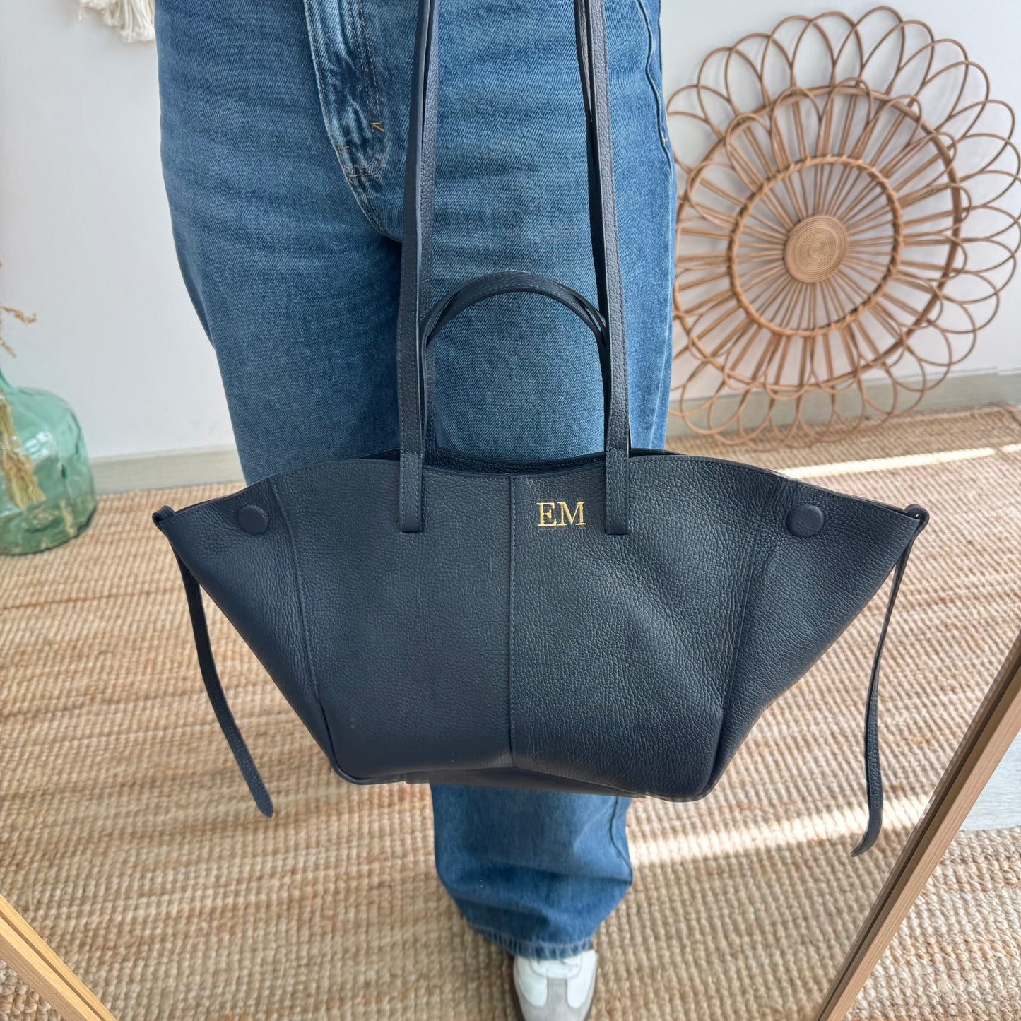 Bolso tote azul marino piel