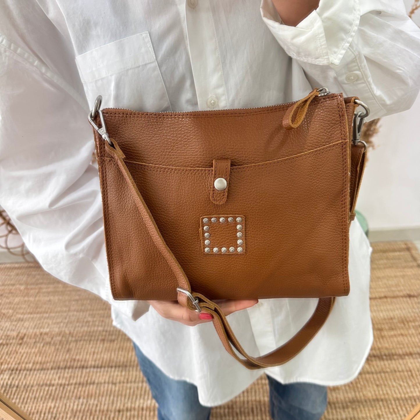 Bandolera camel piel herrajes plata