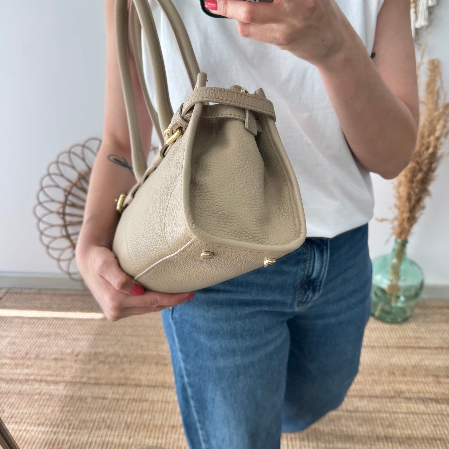 Bolso piel cierre cinturón taupe