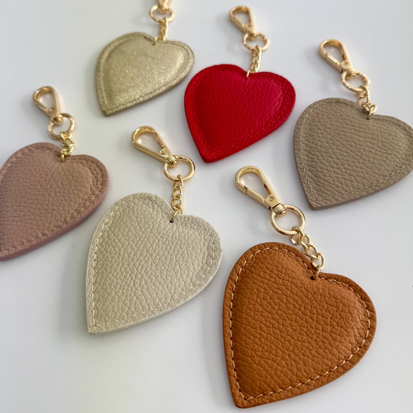 1 LLAVERO CORAZÓN PIEL