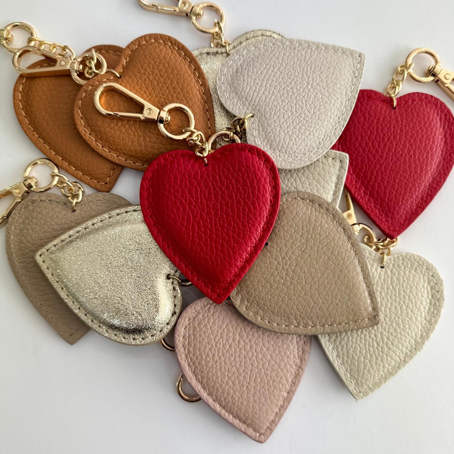 1 LLAVERO CORAZÓN PIEL