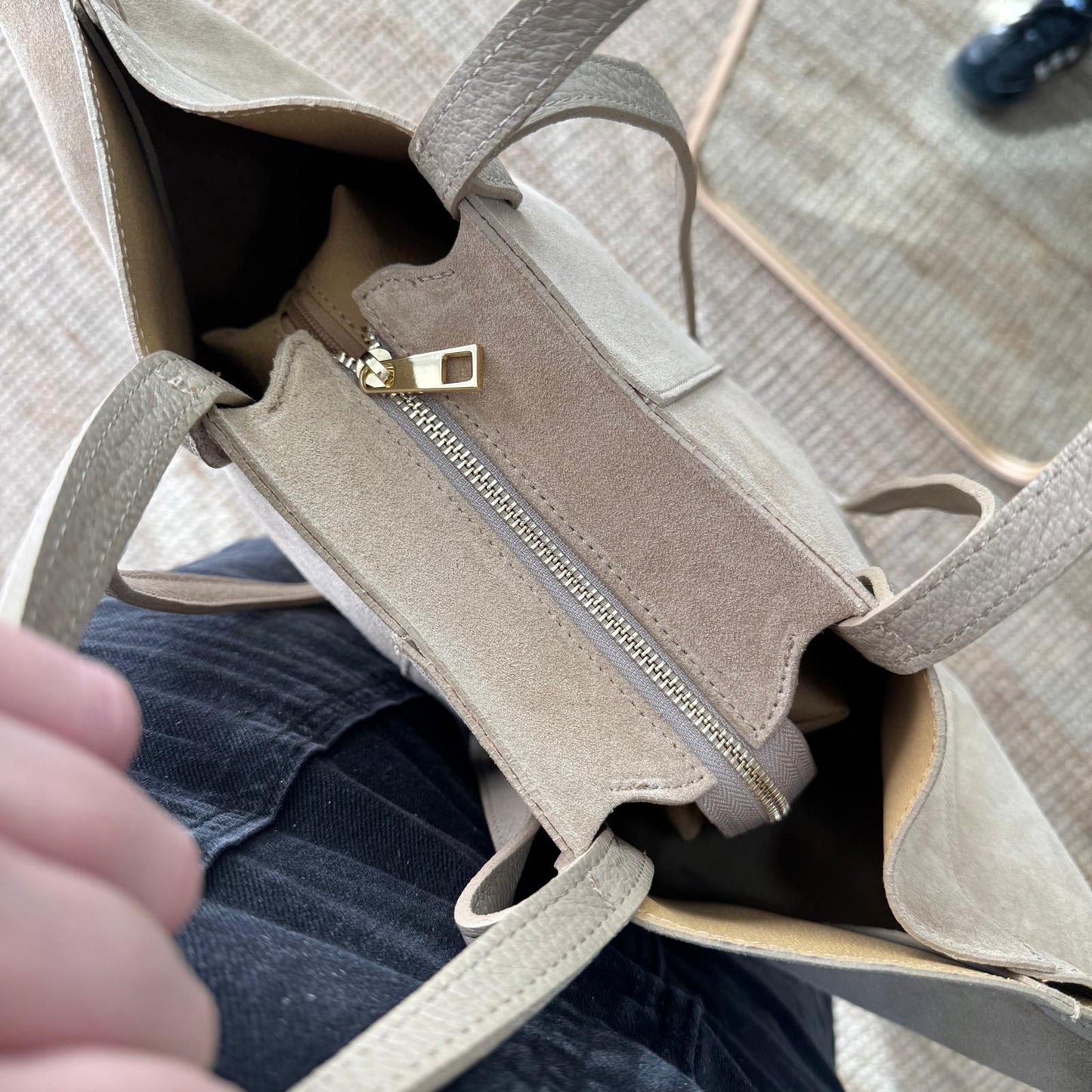 Bolso tote serraje taupe