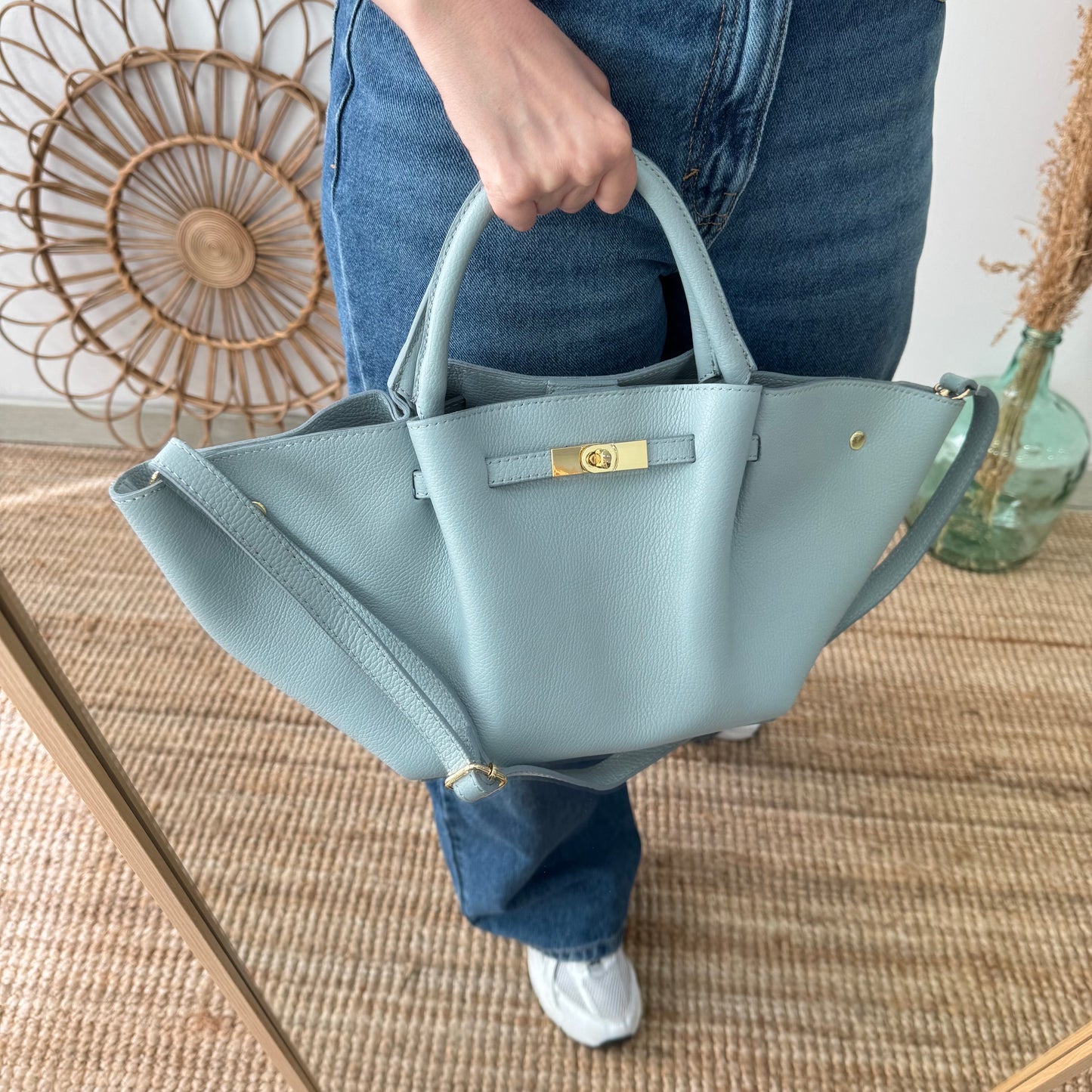 Bolso tote cierre piel celeste