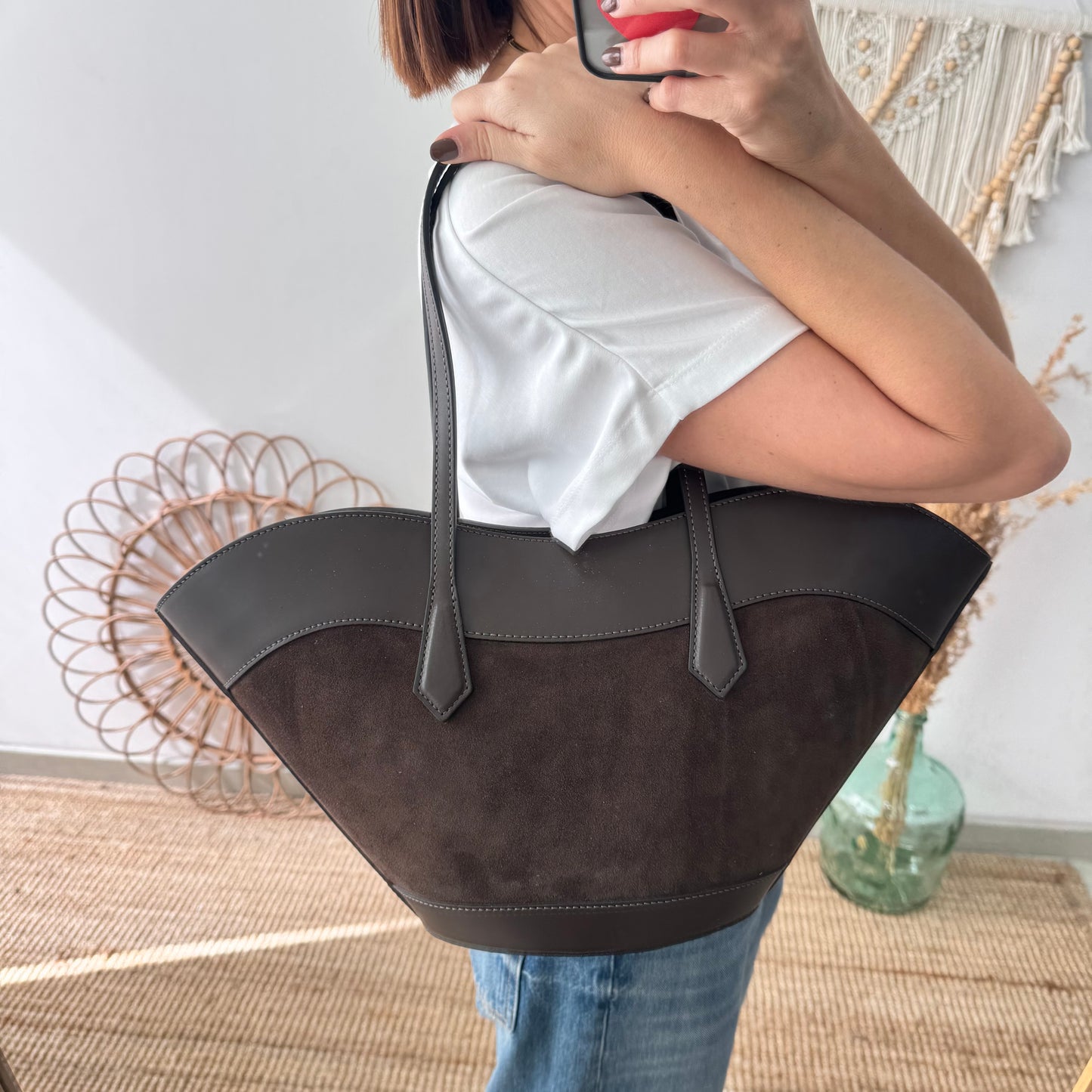 Tote estructurado en piel y serraje marrón chocolate