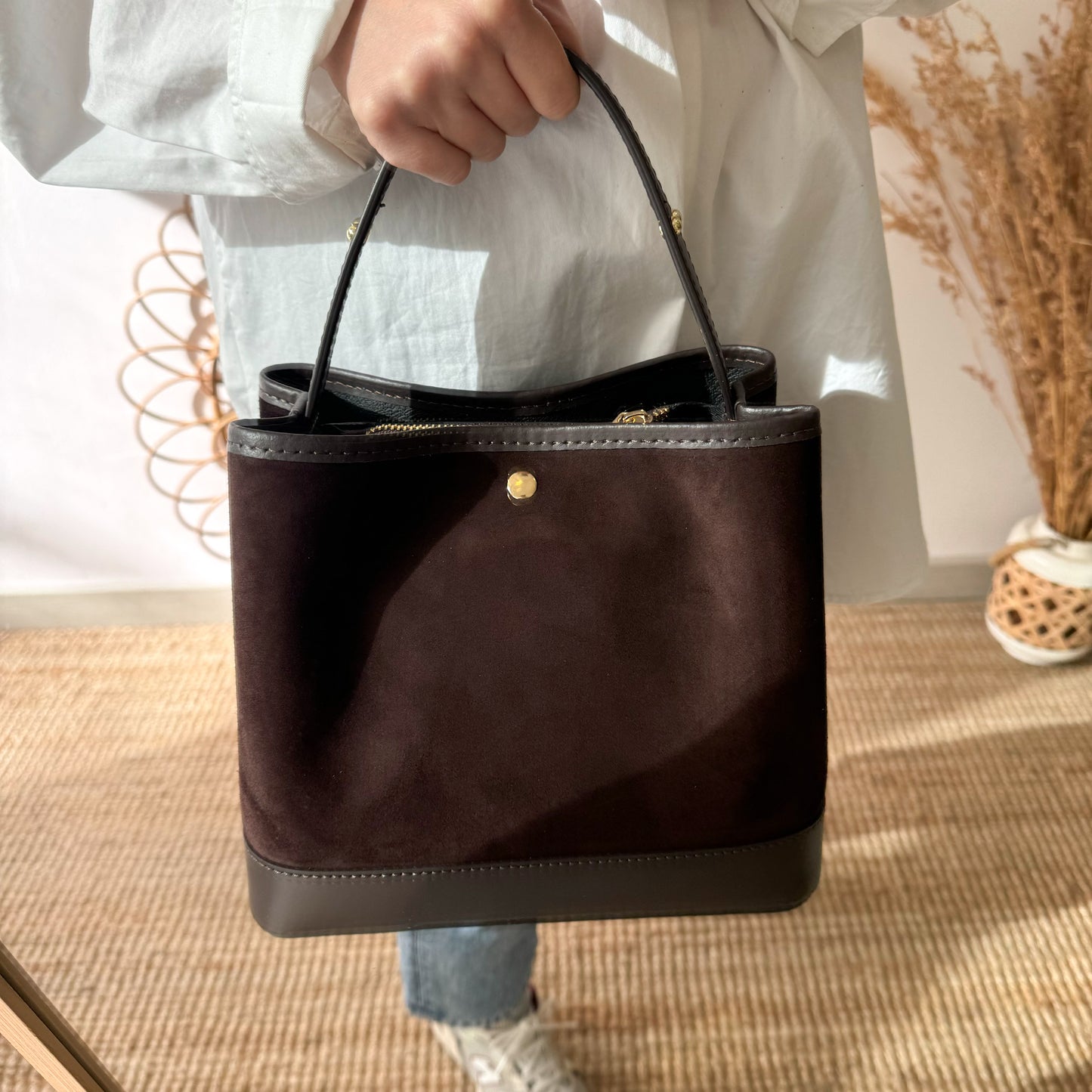 Bolso trapecio combinado serraje y piel marrón