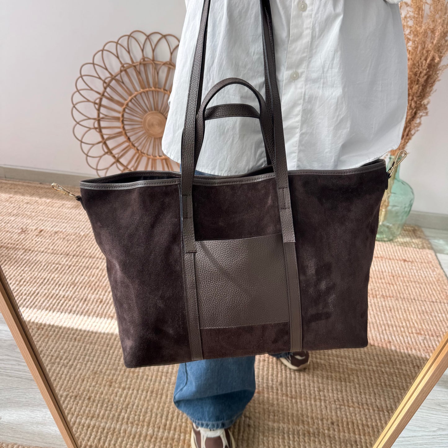 Bolso shopper bolsillo ante y piel marrón
