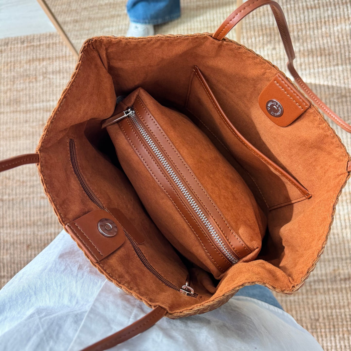 Bolso en piel trenzada camel