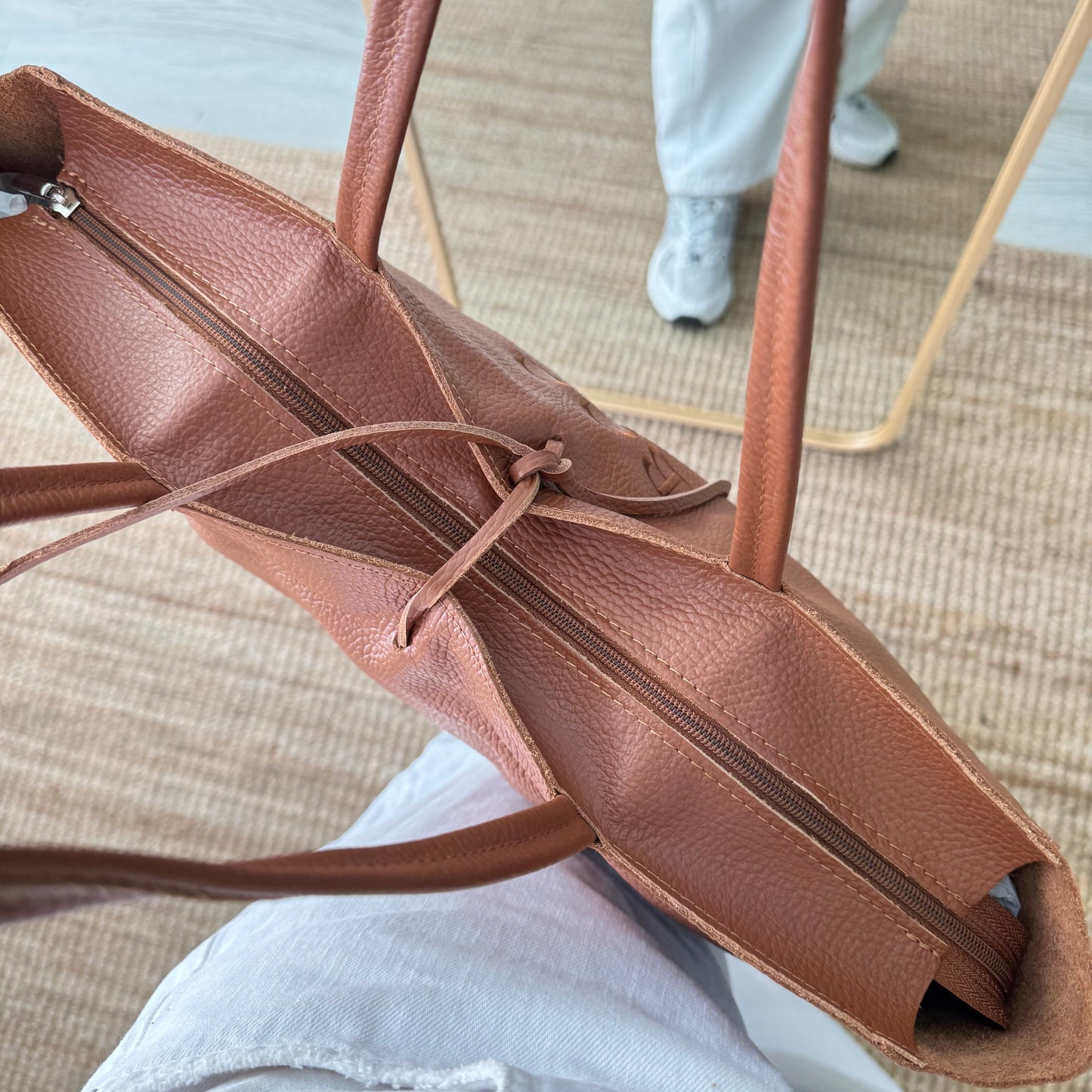 Shopper grande piel camel cremallera personalizado iniciales bordadas