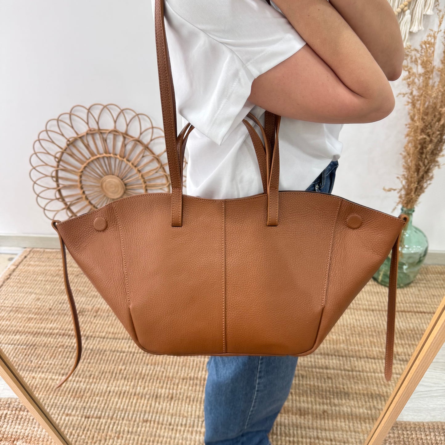 Bolso tote camel oscuro piel
