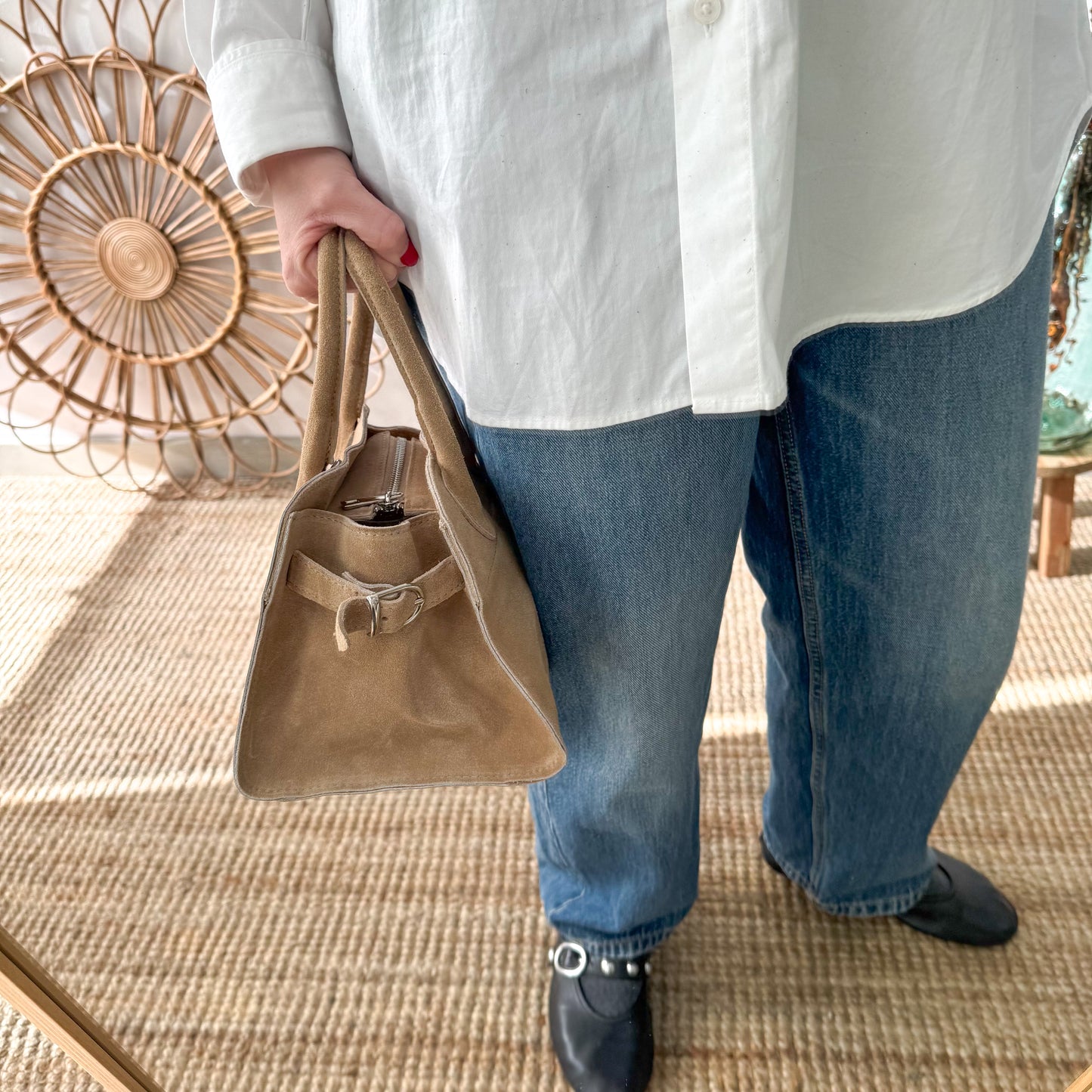 Bolso shopper hebillas pequeño serraje beige