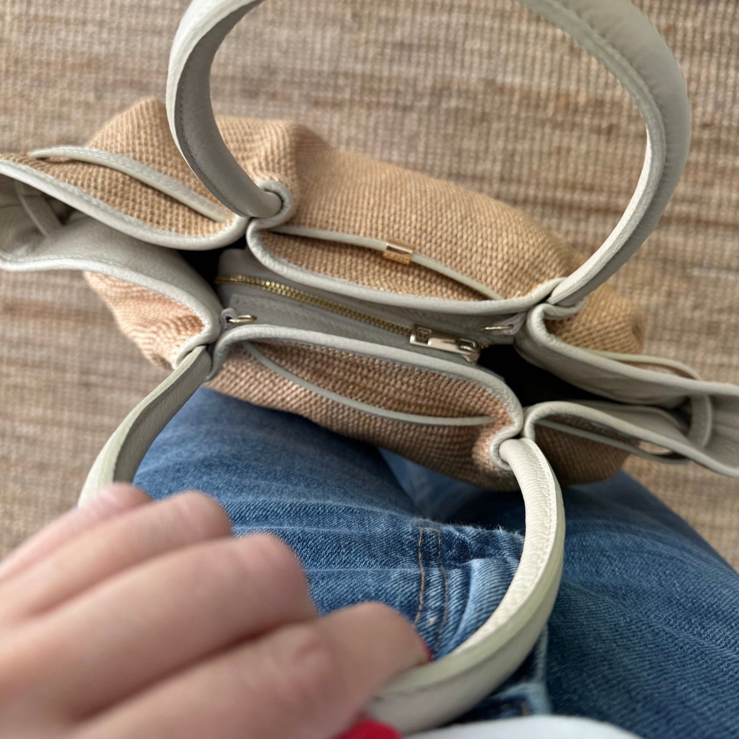 Bolso saco estructurado rafia y piel beige - Bubbleshopbcn
