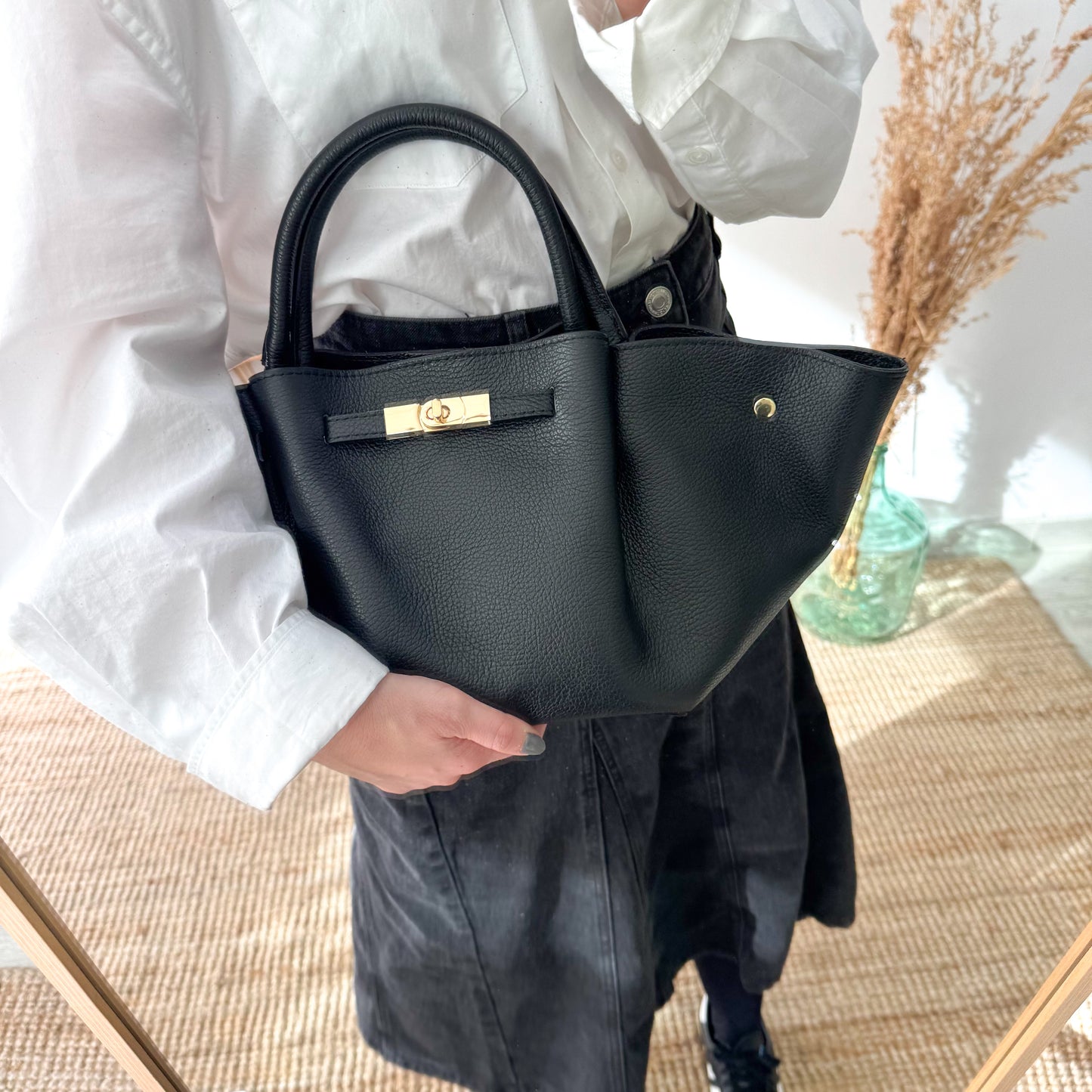 Bolso tote cierre piel negro