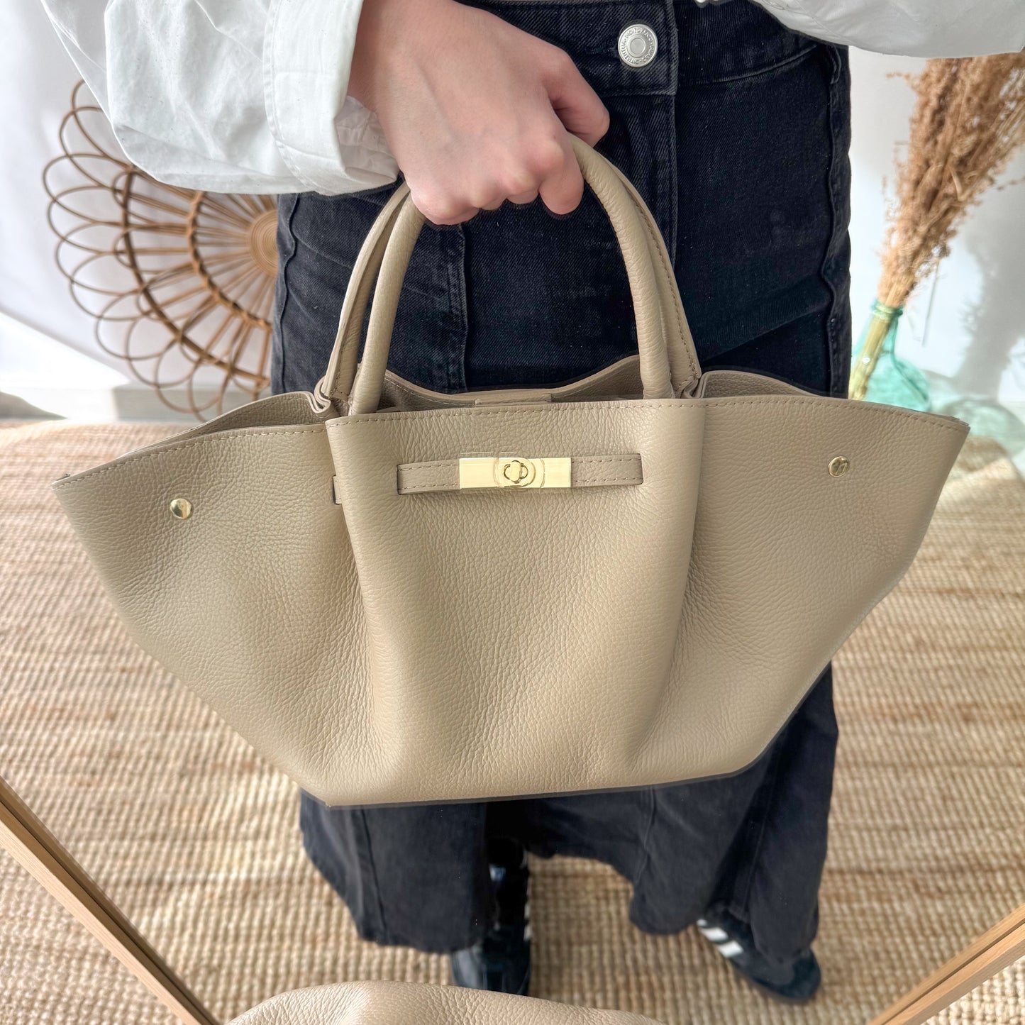Bolso tote cierre piel taupe