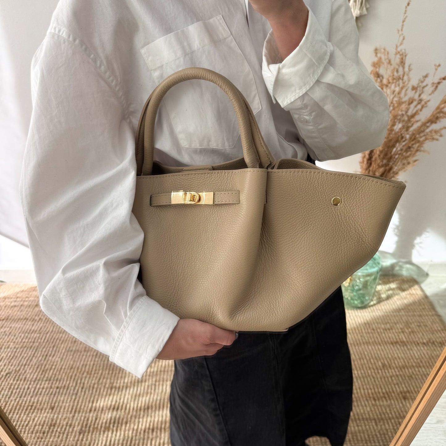 Bolso tote cierre piel taupe