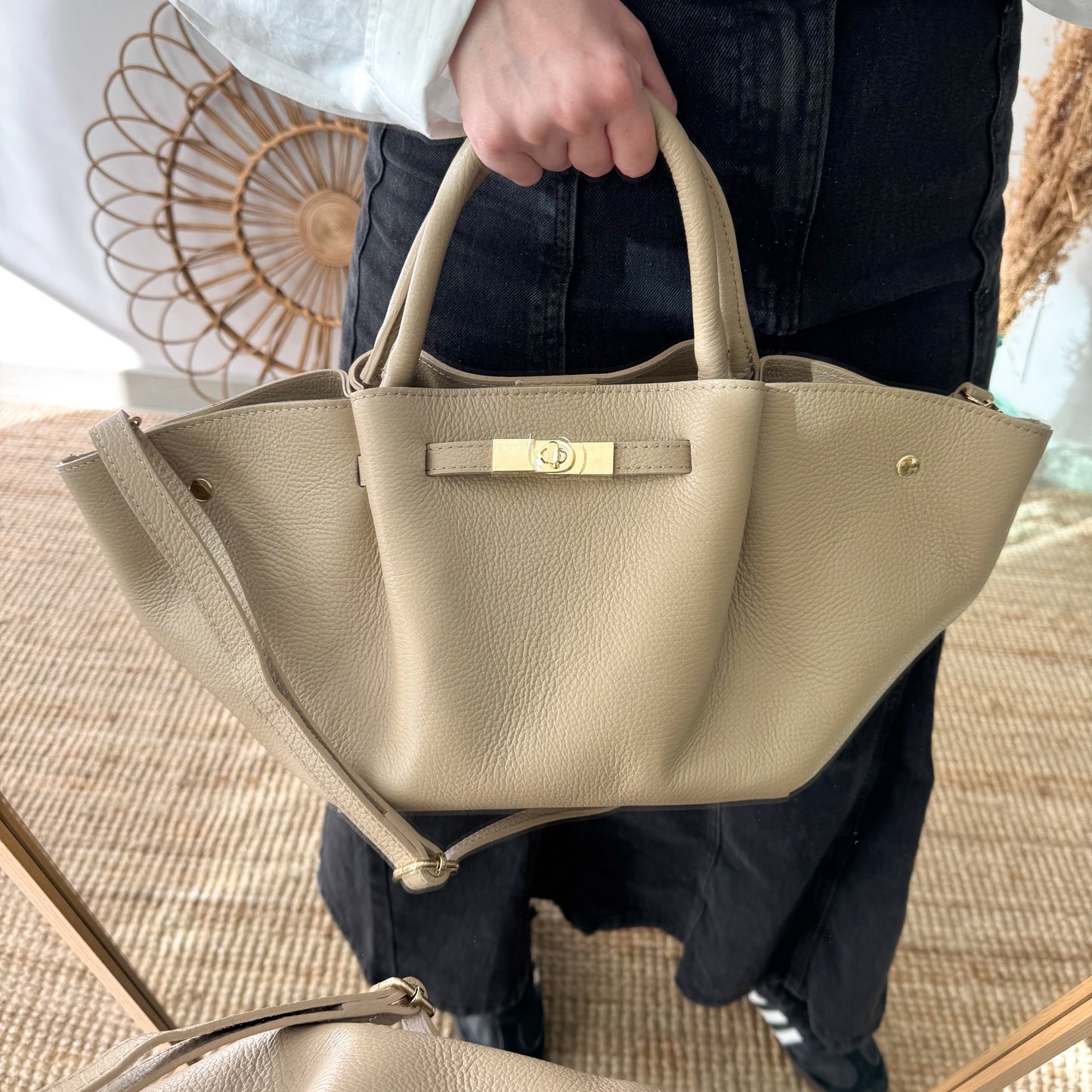 Bolso tote cierre piel taupe