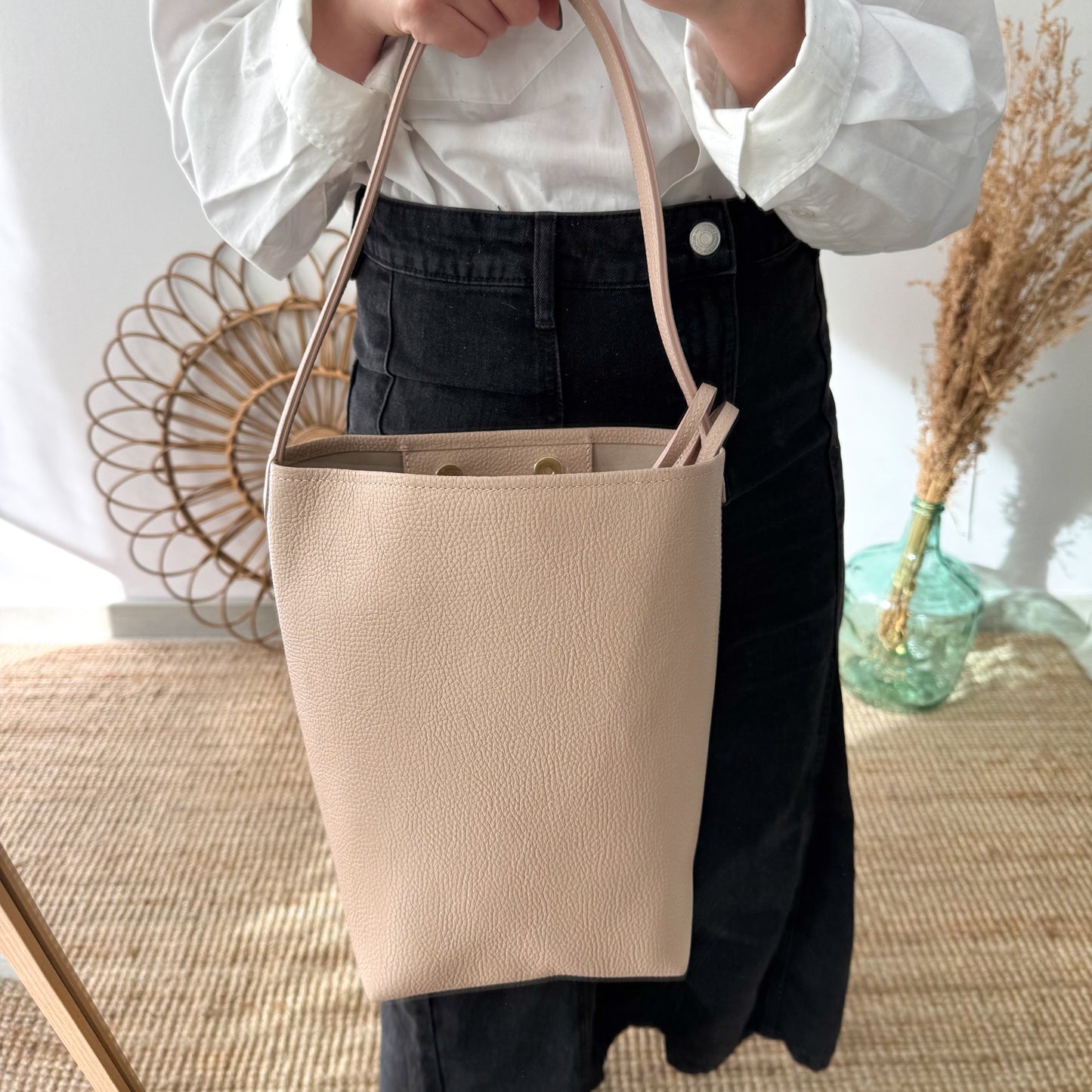 Bolso cubo piel rosa
