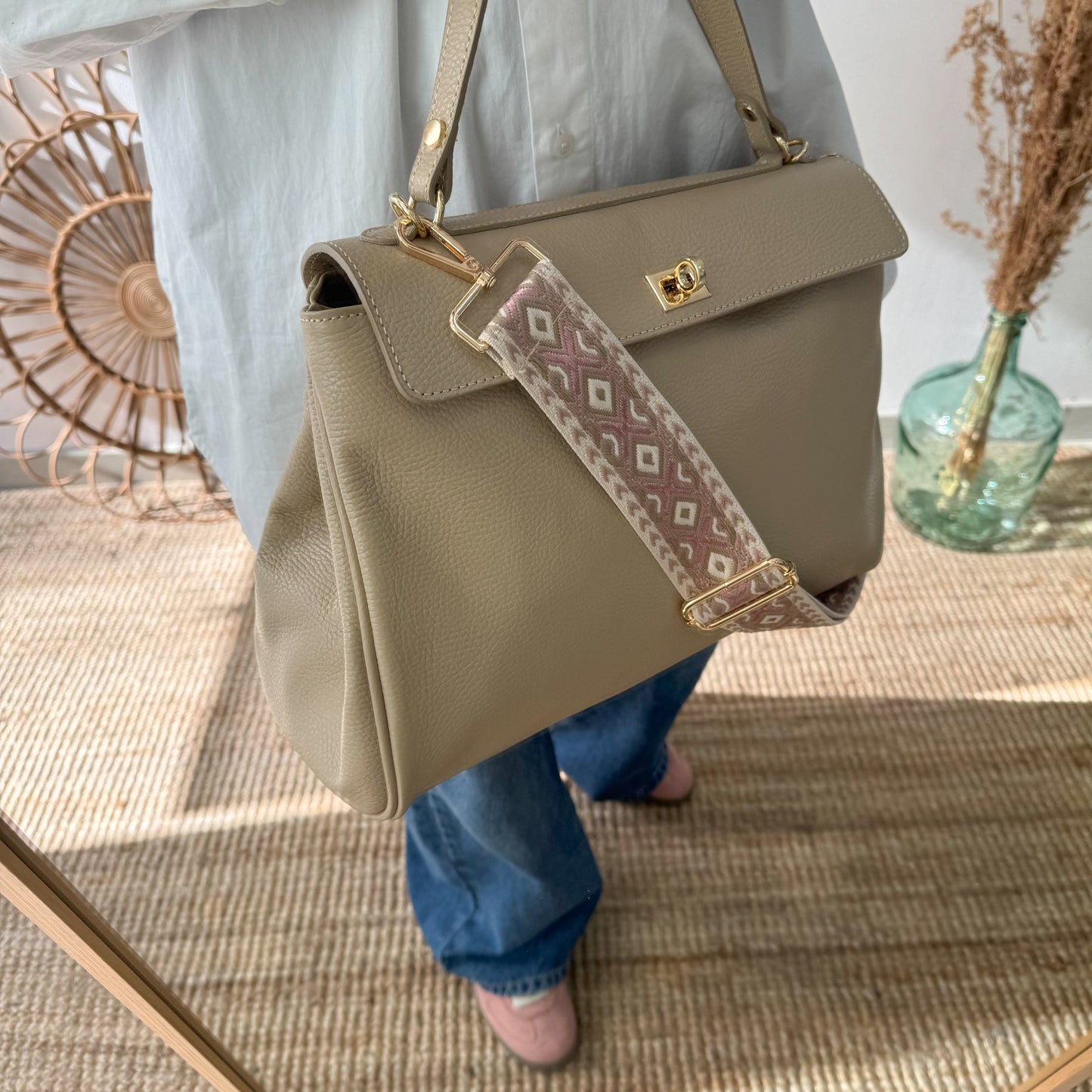 Bolso tote cierres piel taupe