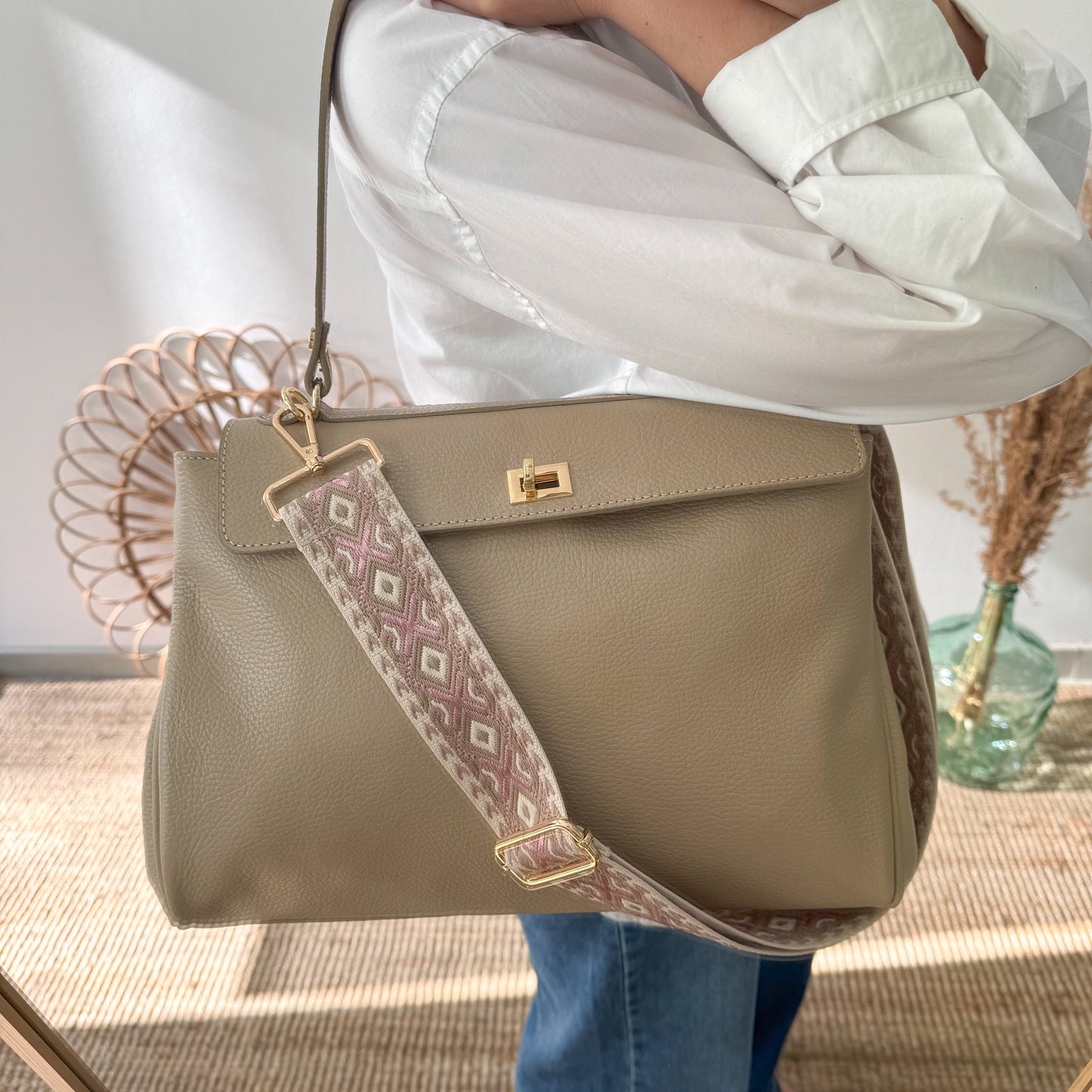 Bolso tote cierres piel taupe