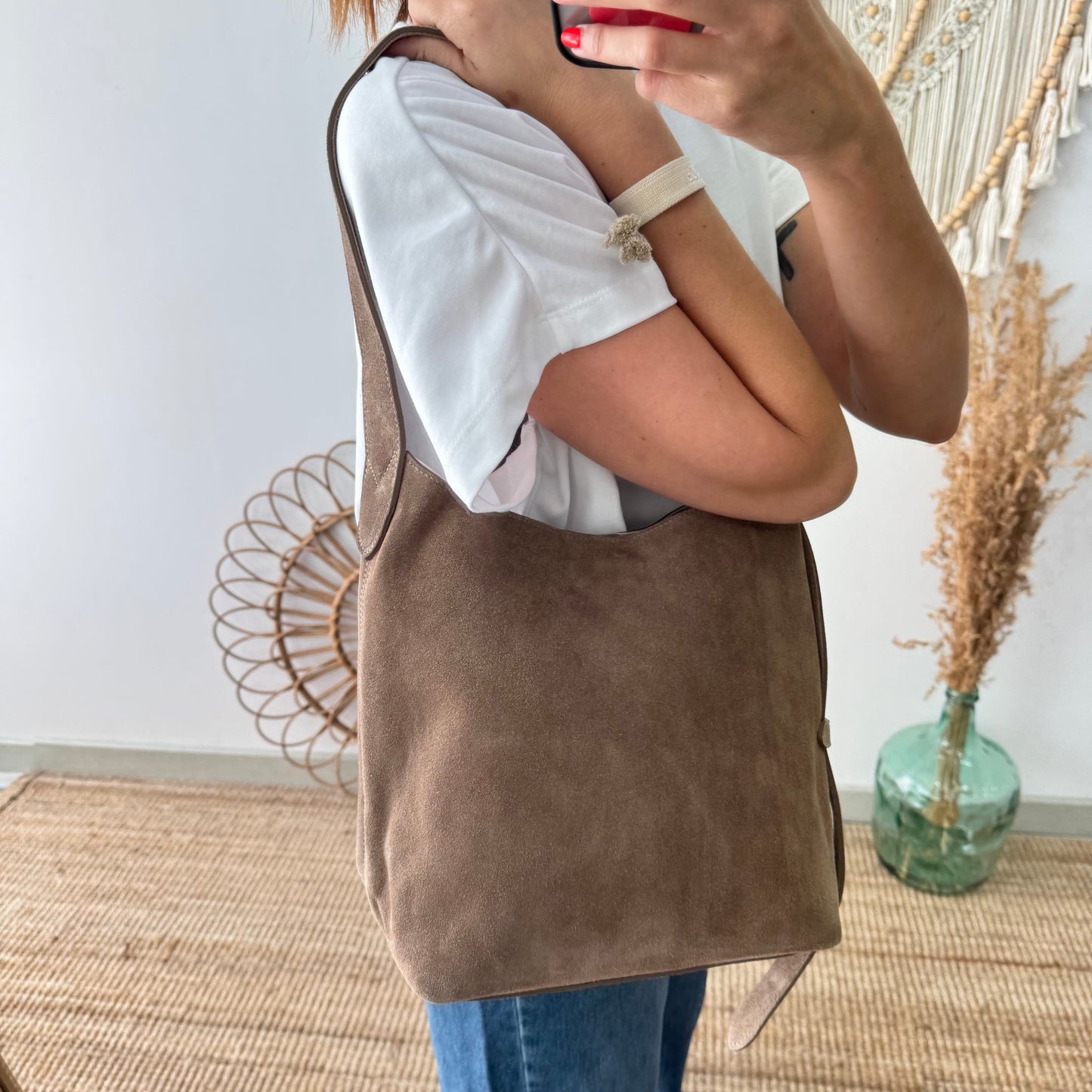 Bolso candado serraje taupe