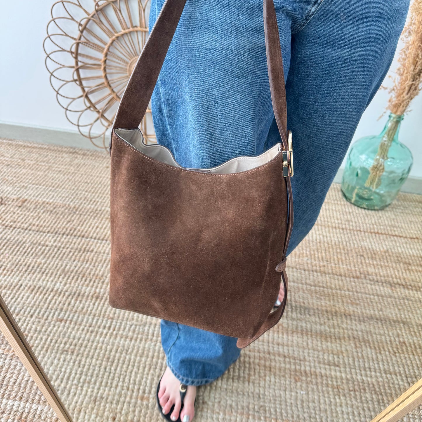 Bolso candado serraje marrón