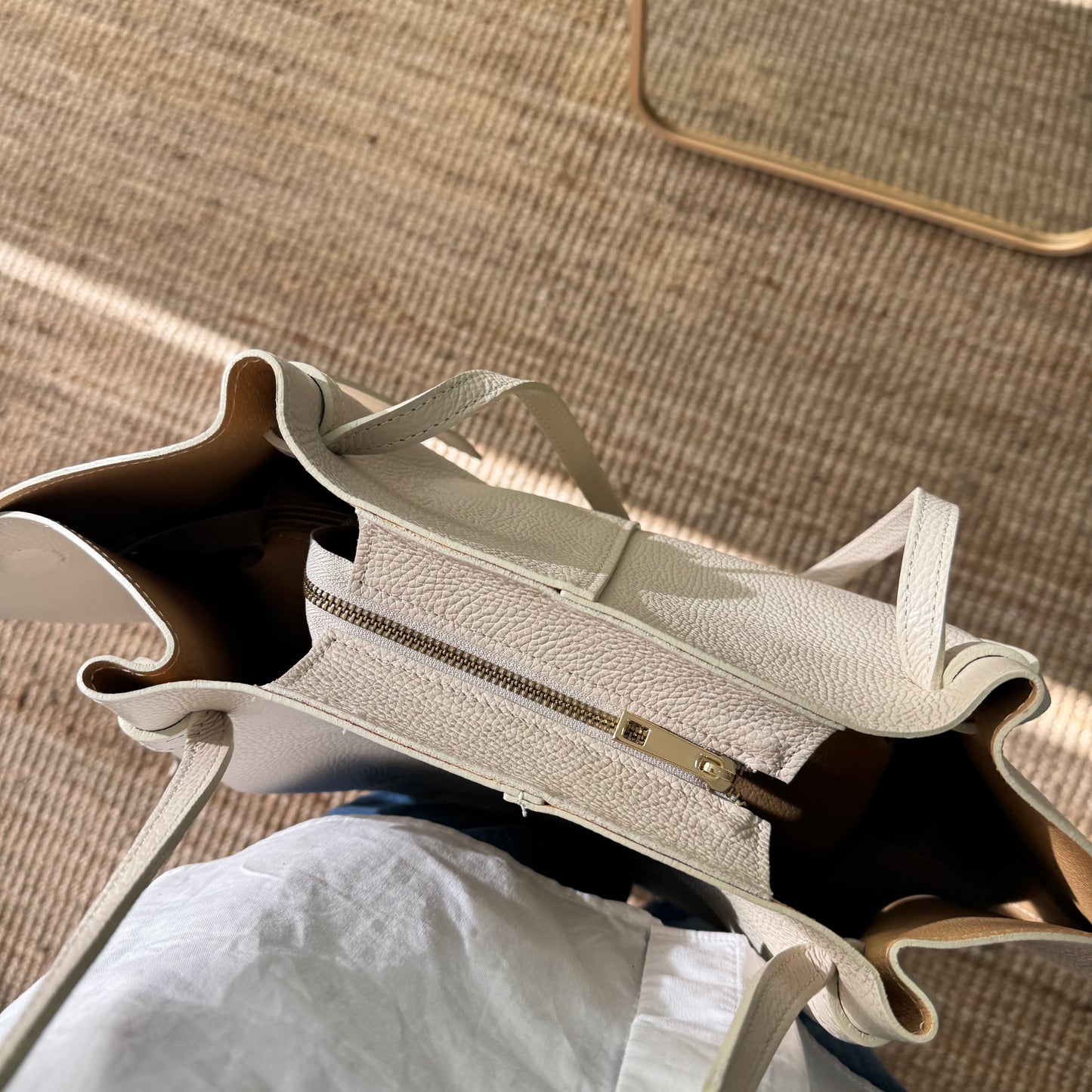 Bolso tote piel beige tiras