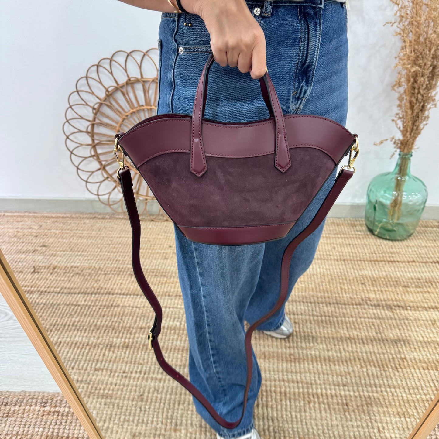 Mini Tote estructurado en piel y serraje granate