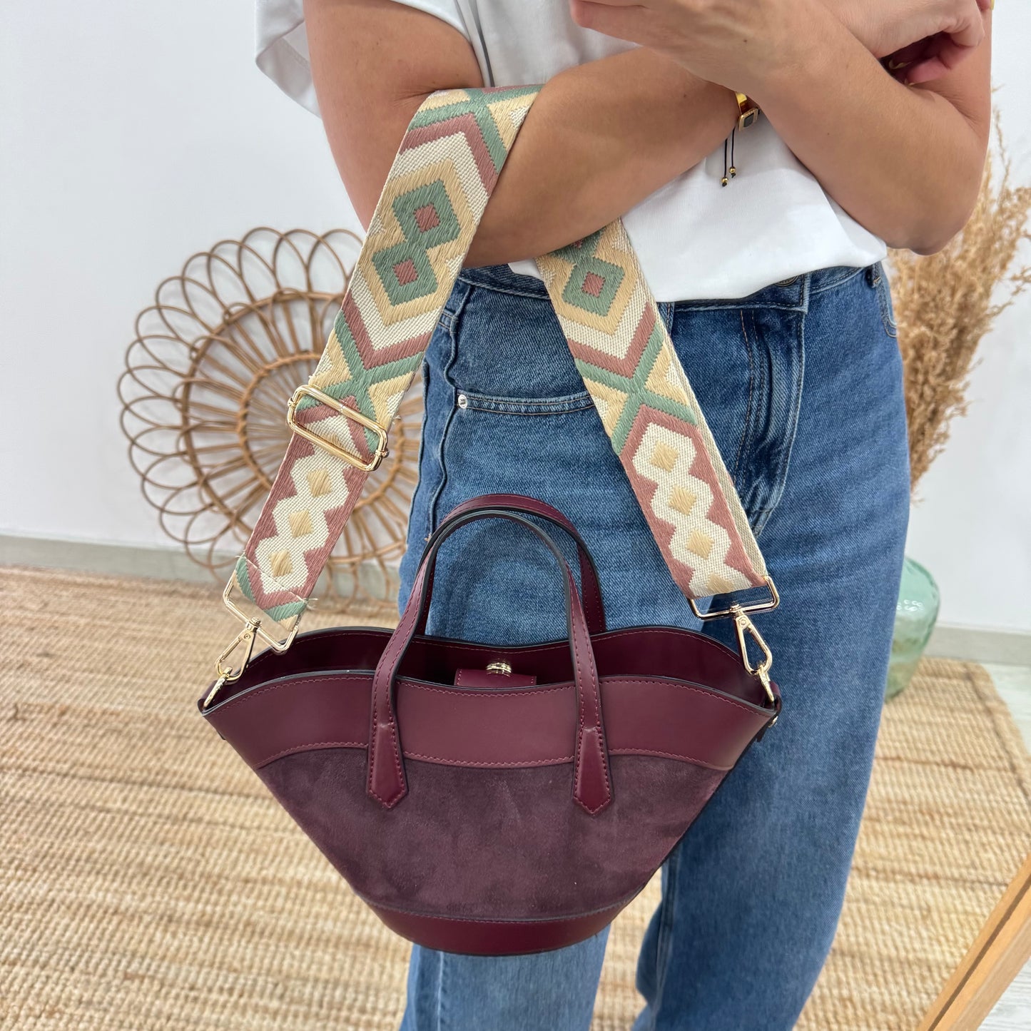 Mini Tote estructurado en piel y serraje granate