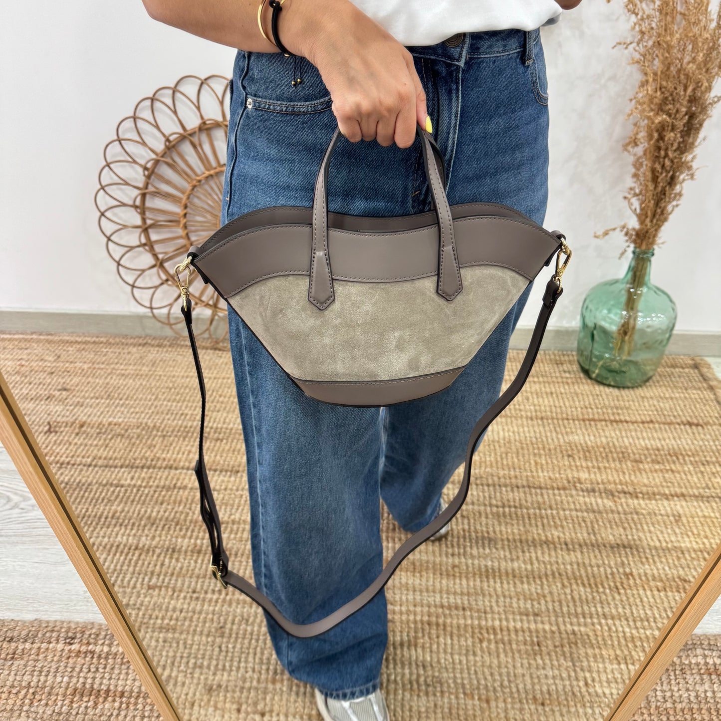 Mini Tote estructurado en piel y serraje taupe