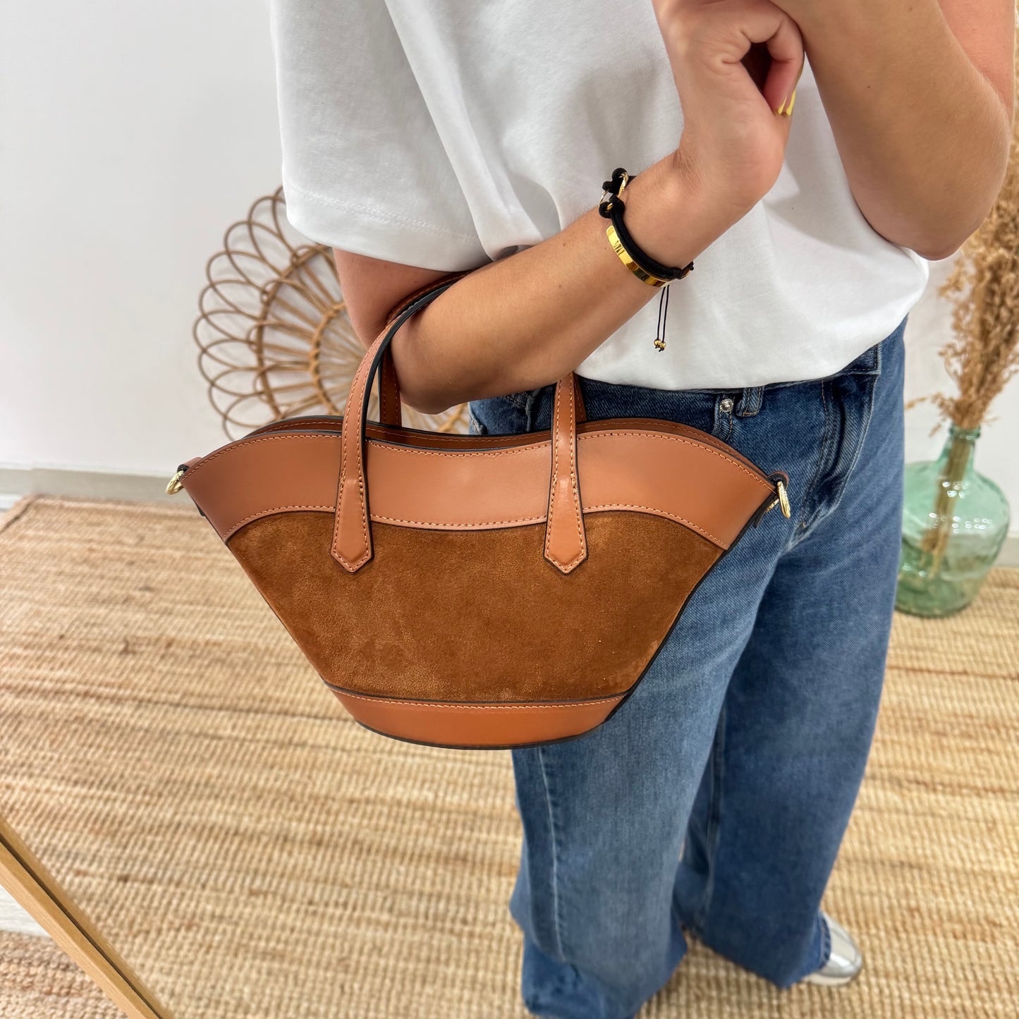 Mini Tote estructurado en piel y serraje camel