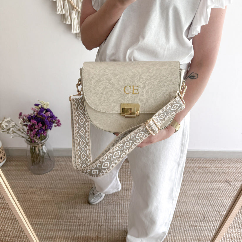 Bolso piel beige apliques dorados