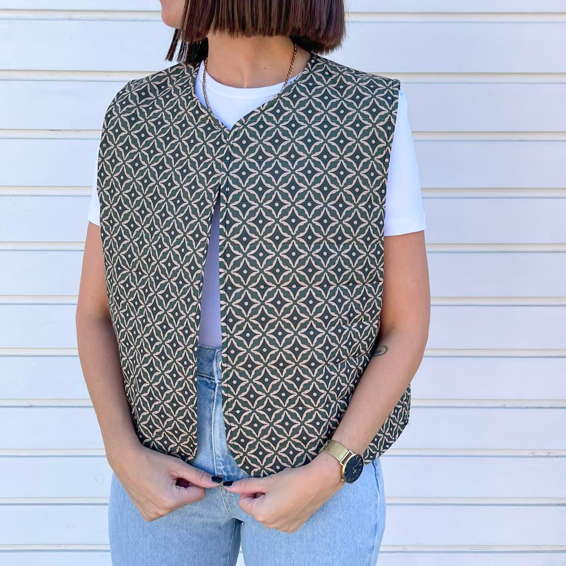 Chaleco con acolchado finito estampado nº 2