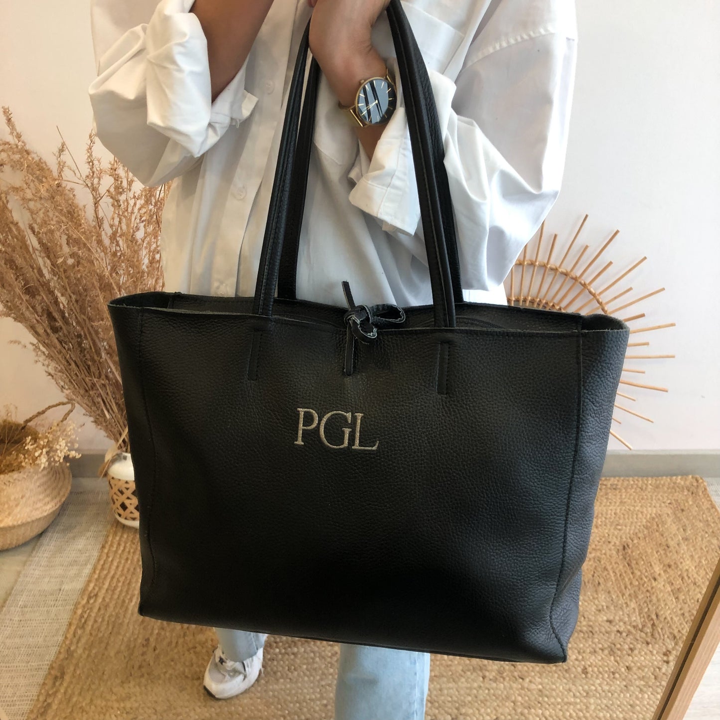 Shopper grande piel negro cremallera personalizado iniciales bordadas