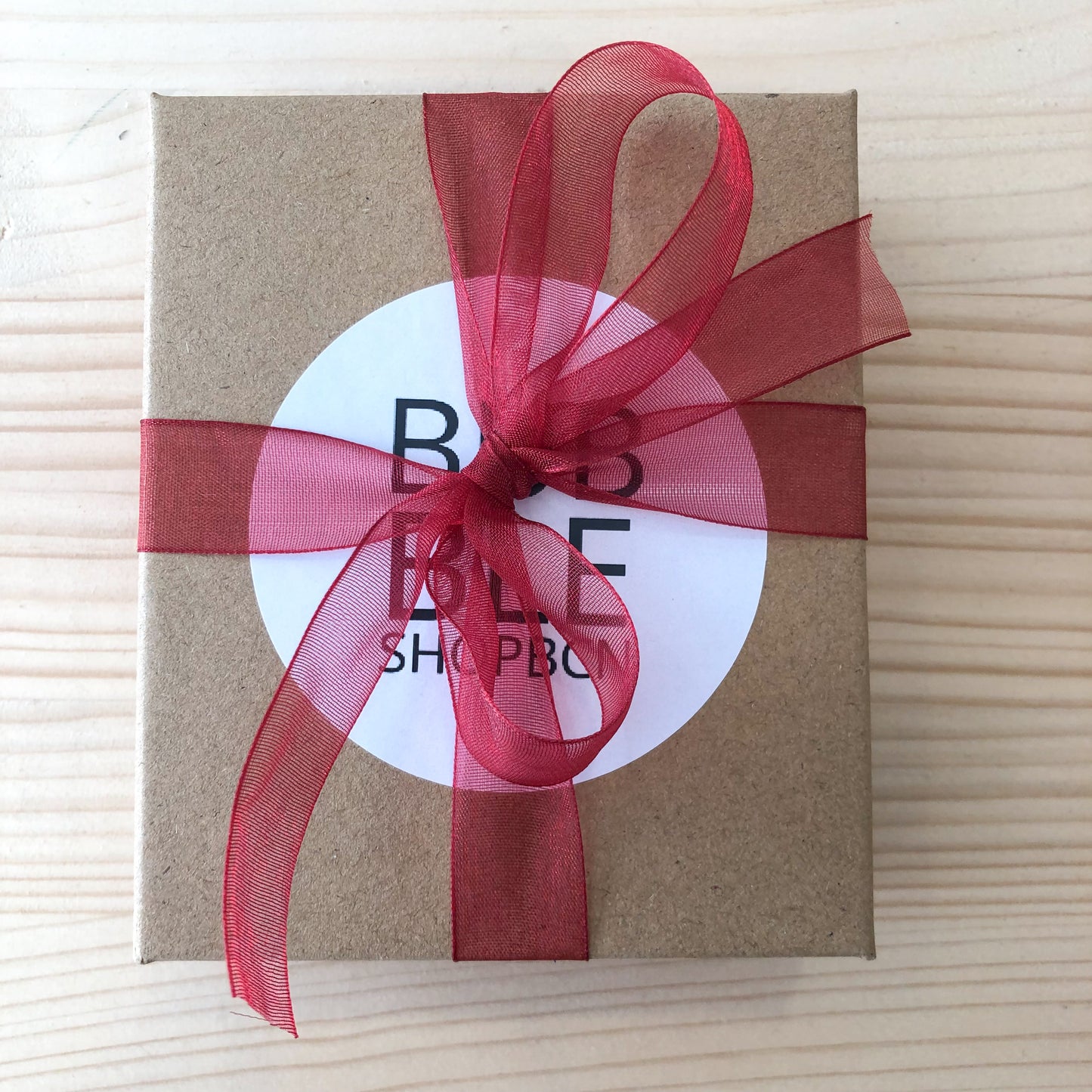 Collar cordones finos inicial metalizada