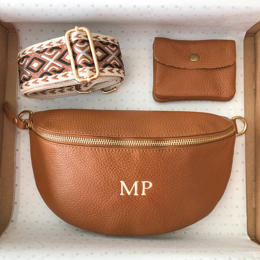 PACK REGALO RIÑONERA PIEL PERSONALIZADA CAMEL