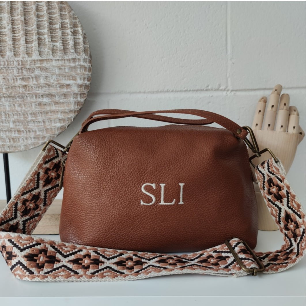 Bolso ovalado piel camel