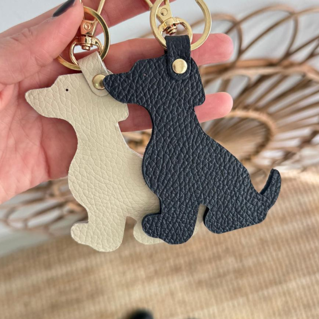 1 LLAVERO PERRITO PIEL