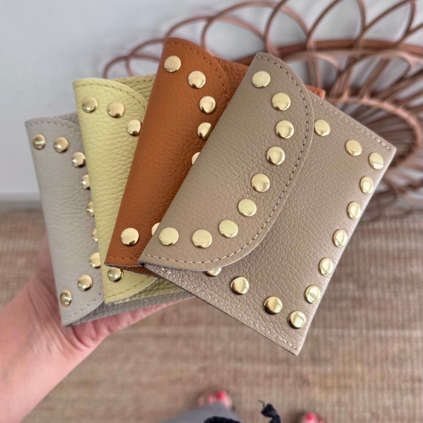 1 MONEDERO TACHAS PIEL - Bubbleshopbcn