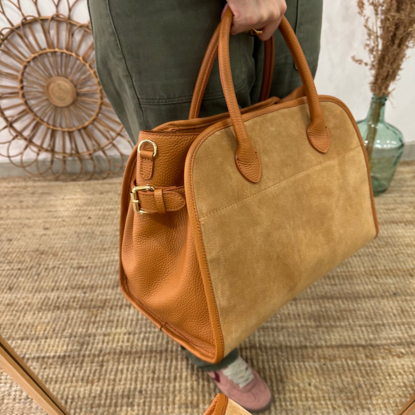 Shopper hebillas serraje y piel camel