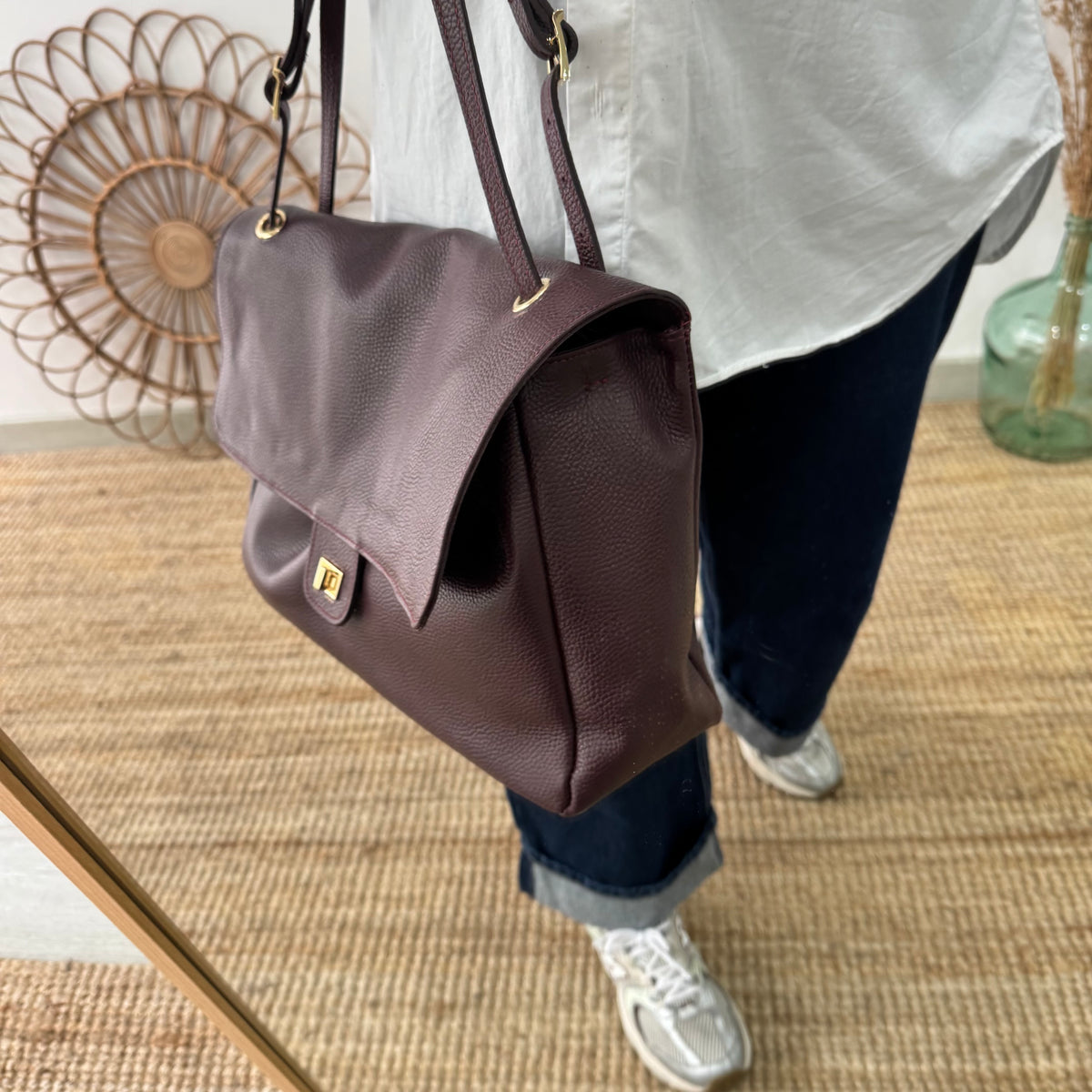 Bolso maxi solapa granate