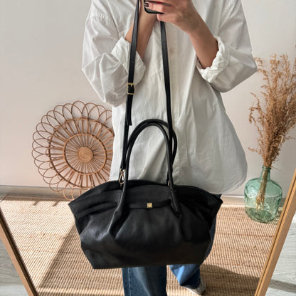 Bolso saco estructurado negro