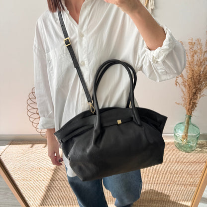 Bolso saco estructurado negro