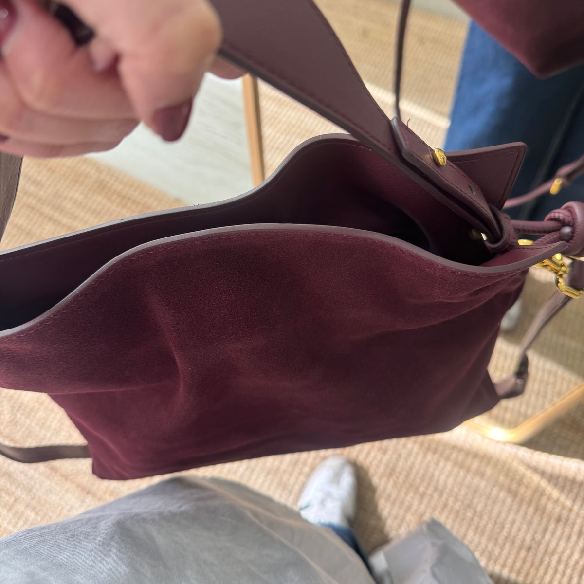 Bolso fruncido ante y piel granate