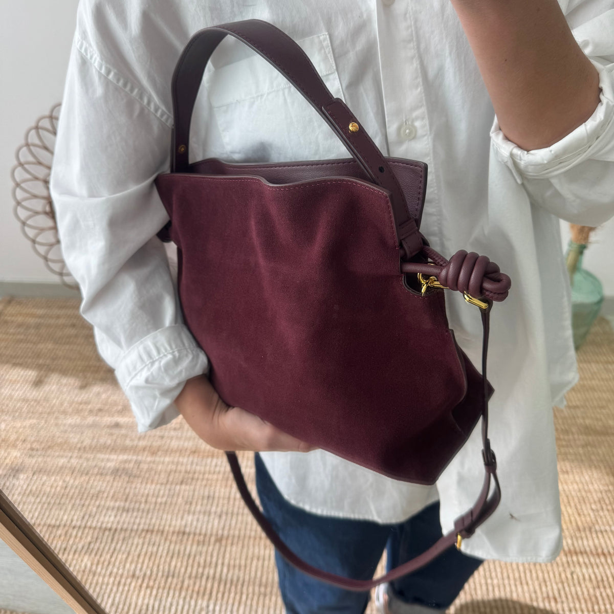 Bolso fruncido ante y piel granate