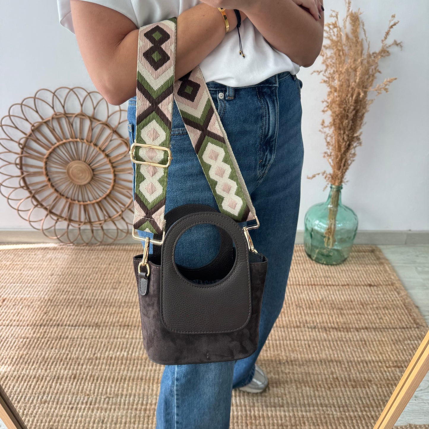 Mini Tote circular en piel y serraje marrón