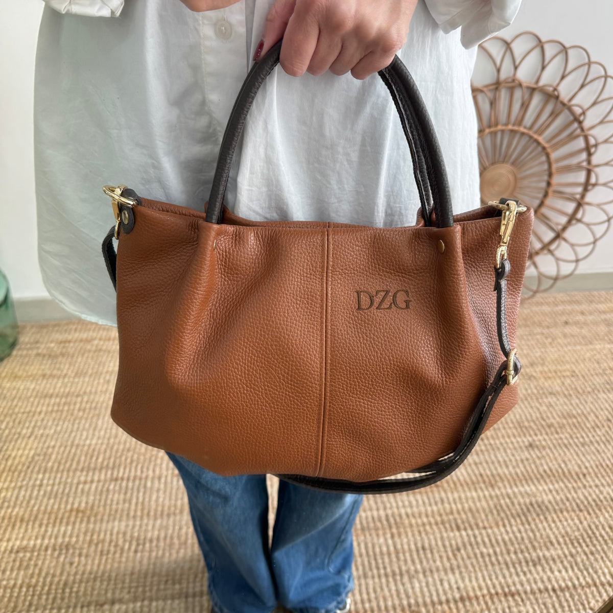 Bolso piel camel asas contraste marrón