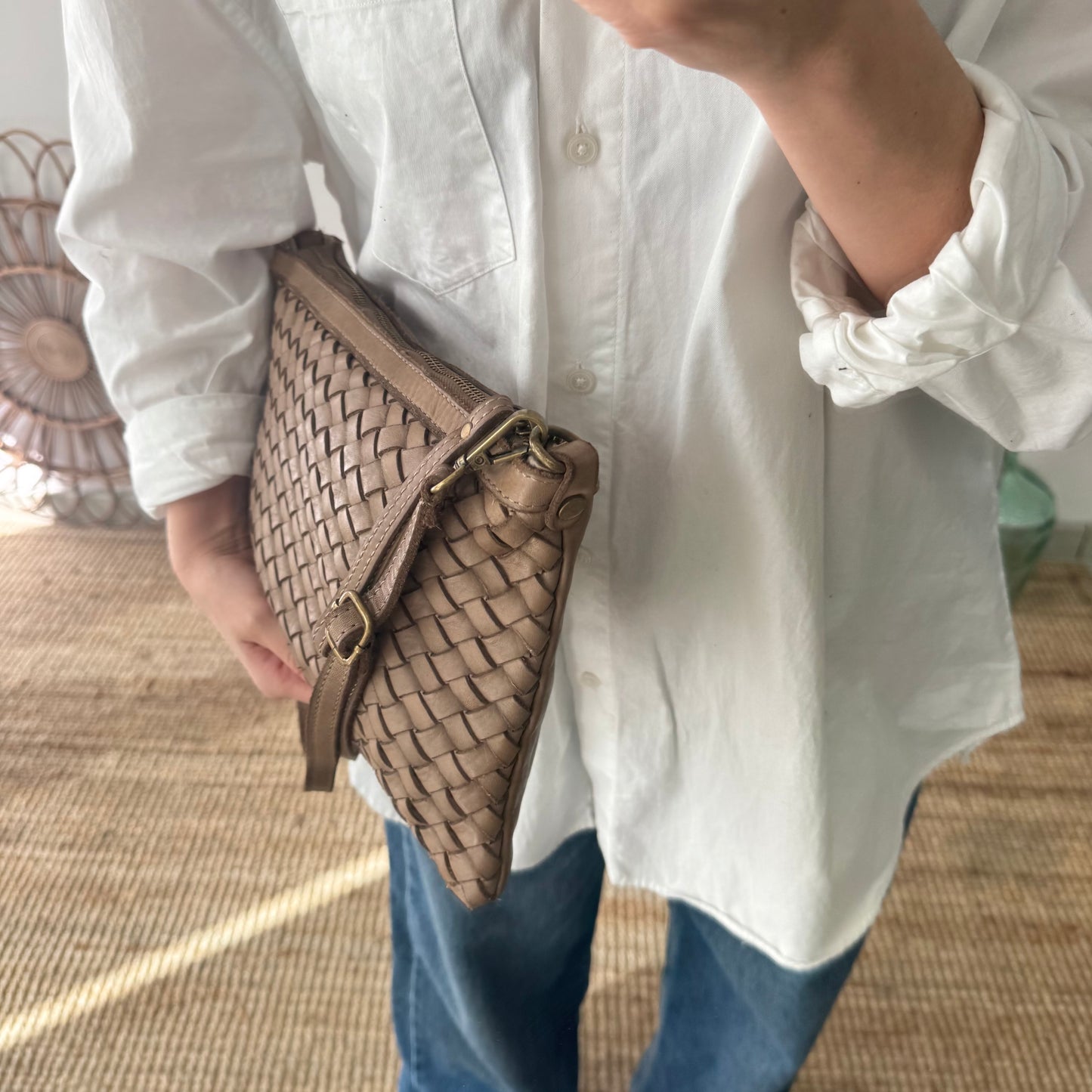 Bandolera piel lavada taupe